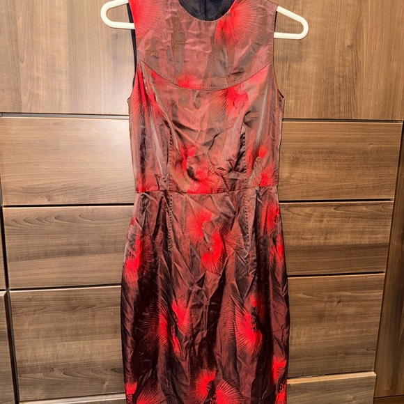 Vera Wang Lavender Label Sheath Dress size 2 - Picture 3 of 9